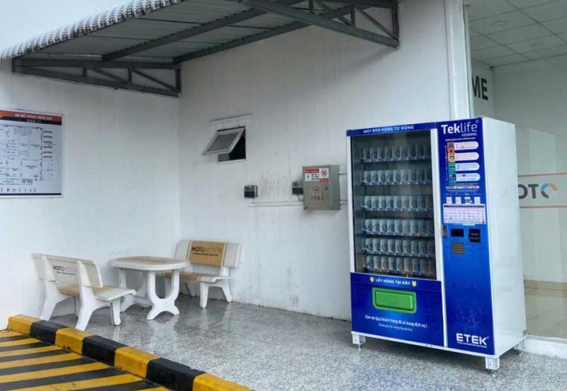 máy bán hàng tự động